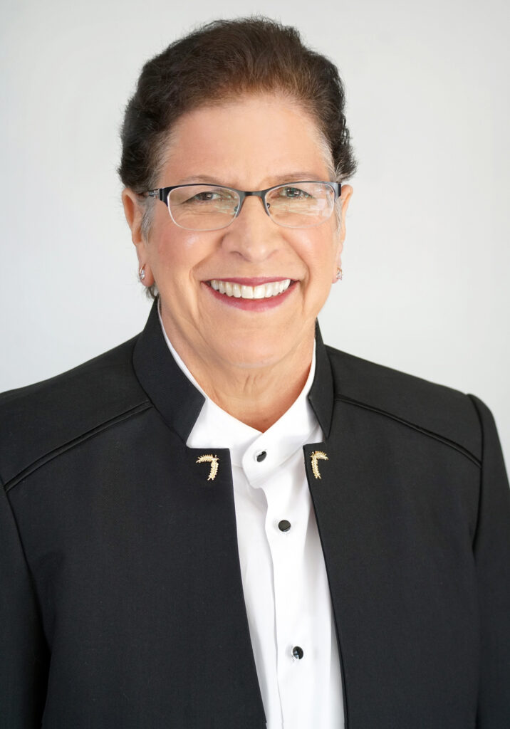 Arlette DSC08178_ret3  copy